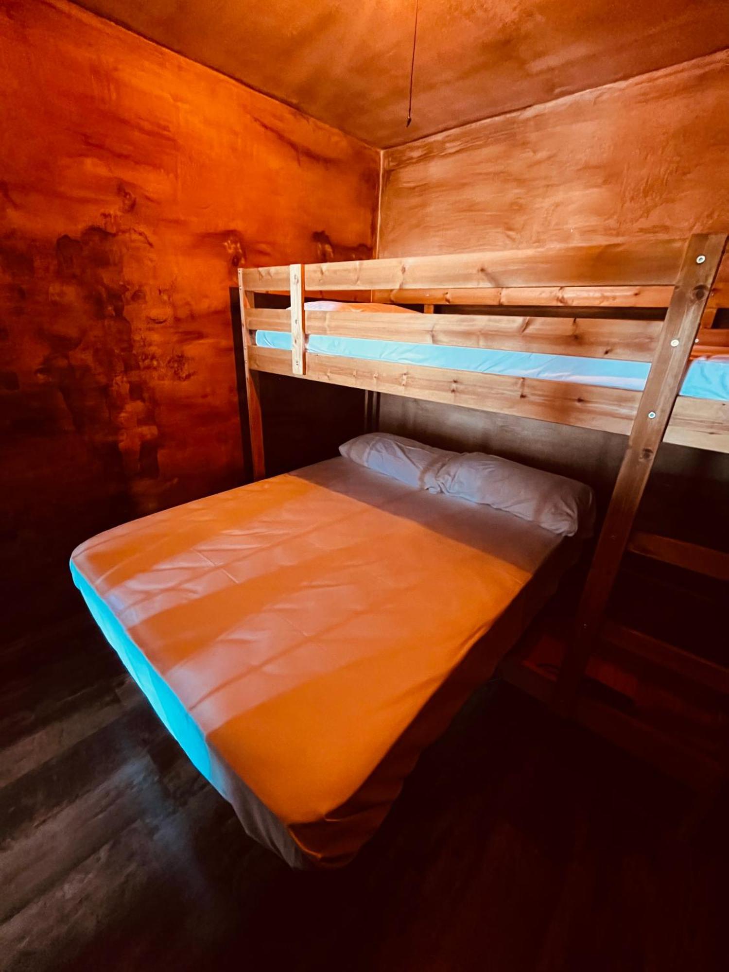 Western Apartments Sierra De Madrid San Martín de Valdeiglesias المظهر الخارجي الصورة